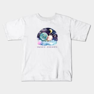 Sleeping snail Kids T-Shirt